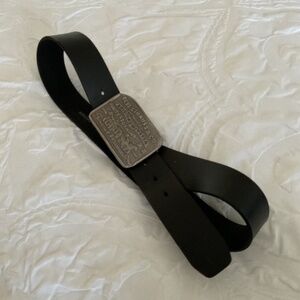 Levis men’s leather belt
